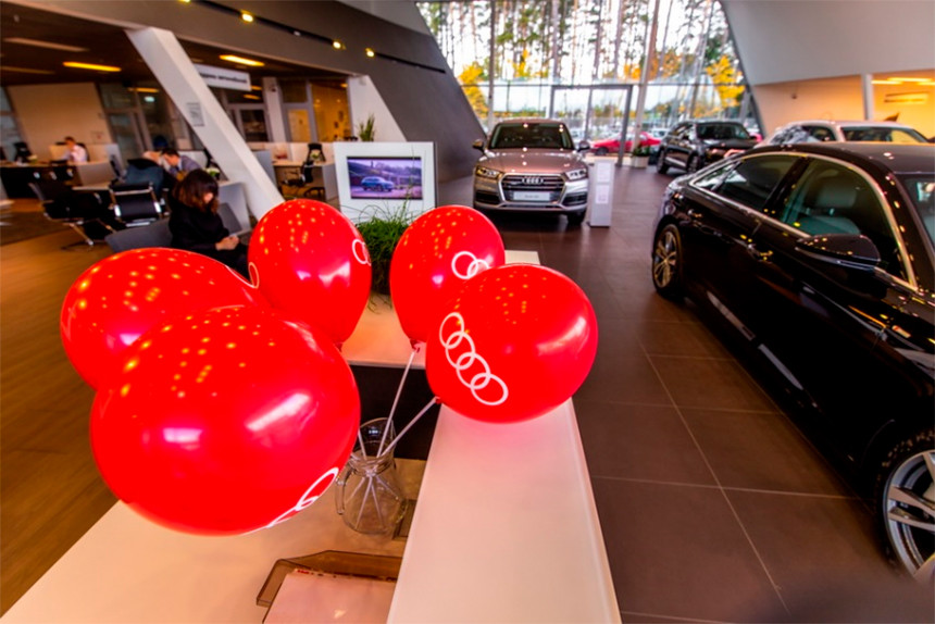 «Сэкономил 60 тысяч рублей». Как Audi в Минске вернула к жизни дорогие автомобили