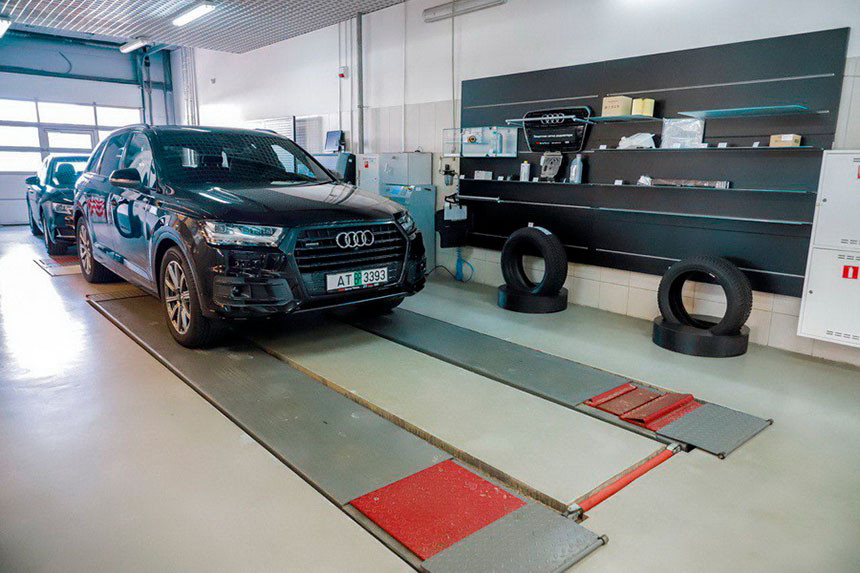 «Сэкономил 60 тысяч рублей». Как Audi в Минске вернула к жизни дорогие автомобили