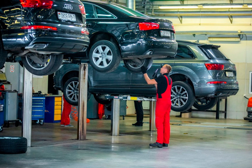 «Сэкономил 60 тысяч рублей». Как Audi в Минске вернула к жизни дорогие автомобили