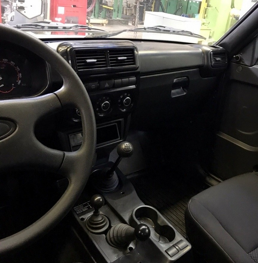 В Сети раскрыли салон обновленной Lada 4x4, который получил более 20 изменений