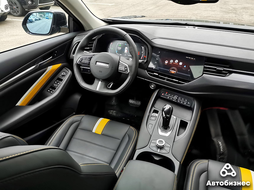 Кросс-купе по-китайски. Тест-драйв Haval F7x с подписчиками нашего Instagram
