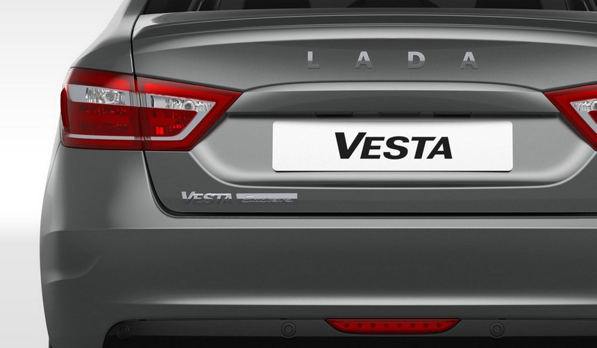 Седаны Lada Vesta Exclusive: необходимо отрегулировать зазор между крышкой багажника и бампером