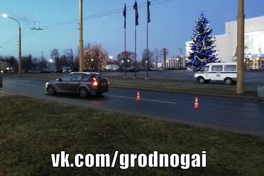 Момент наезда на пешехода в Гродно попал на видео