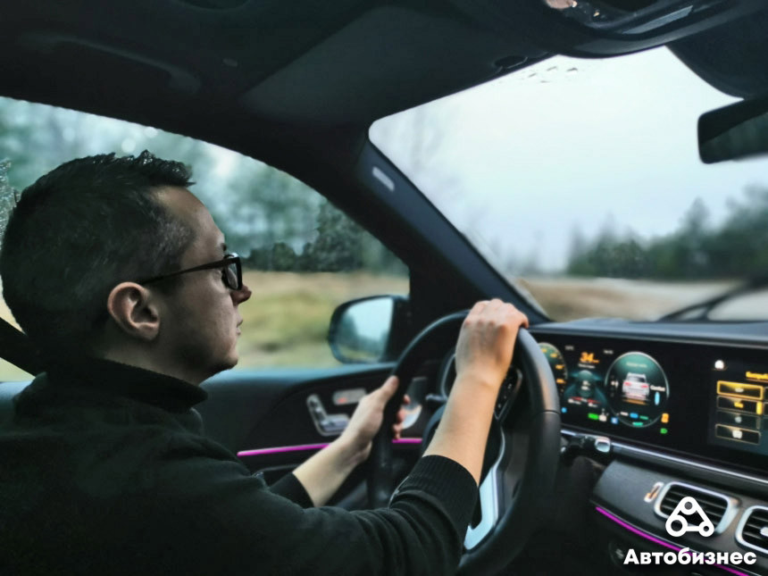 Тест-драйв по-королевски. Изучаем Mercedes GLS третьего поколения