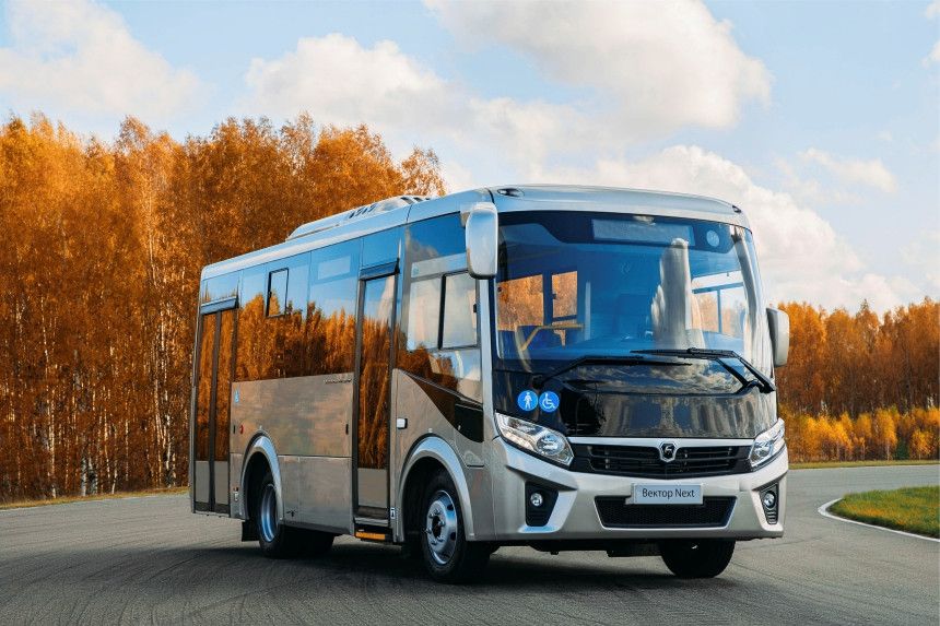 Радиус разворота как у микроавтобуса, а это АВТОБУС - Вектор Next доступная среда!