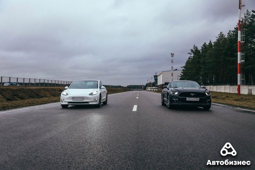 Tesla Model 3 против Ford Mustang: сравнительный тест-драйв и драгрейсинг в Липках