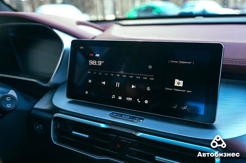 Почти Volvo? Тест-драйв Geely Coolray
