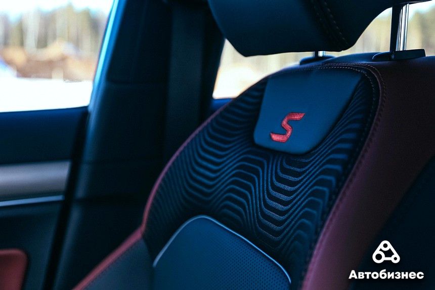Почти Volvo? Тест-драйв Geely Coolray