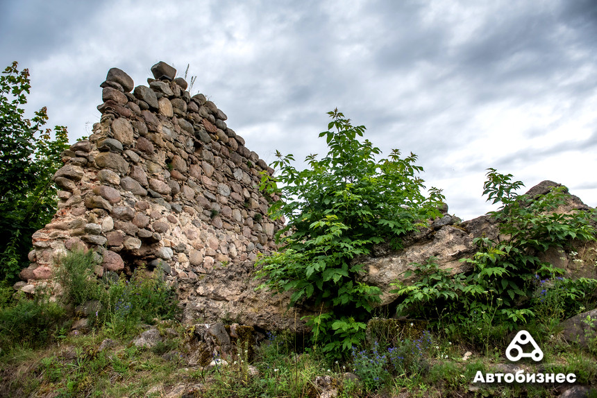 Путешествуем на M1NSK SCR 250. Часть 1. От шахт ядерных ракет под Сморгонью до призраков Гольшанского замка