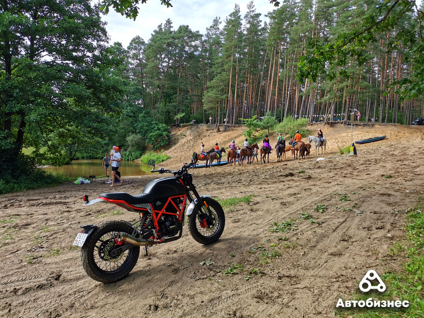 Путешествуем на M1NSK SCR 250. Часть 1. От шахт ядерных ракет под Сморгонью до призраков Гольшанского замка