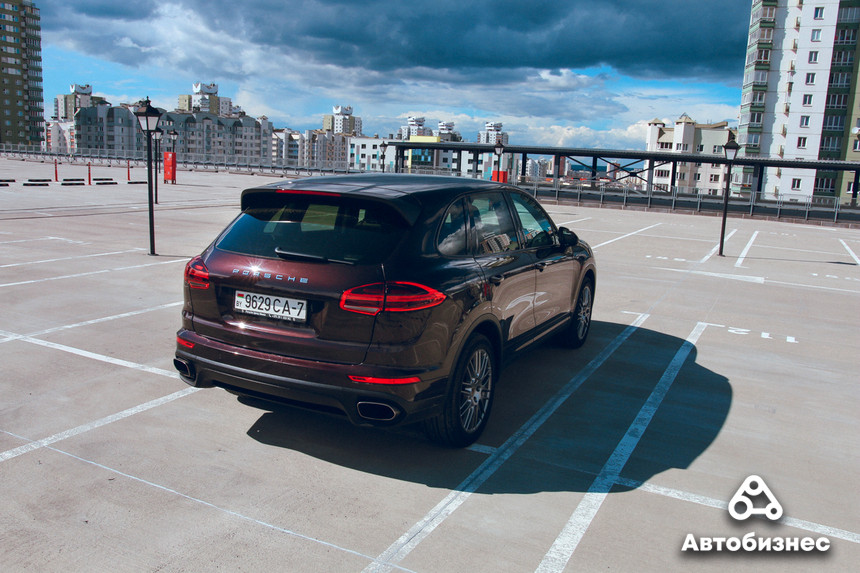 Дизельный Porsche борозды не портит? Тест-драйв подержанного Cayenne