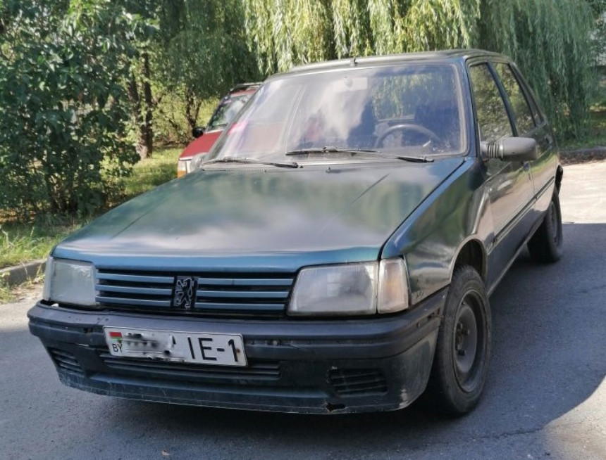 Лишь бы ездил. Подборка дешевых автомобилей до 500 долларов