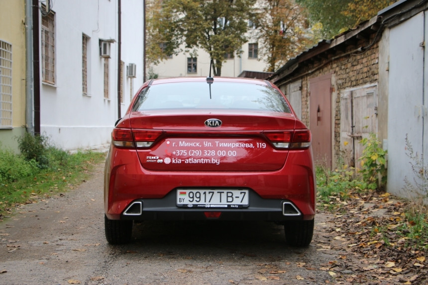 Клыки, треугольники и бумеранги. Тест-драйв обновленного KIA Rio