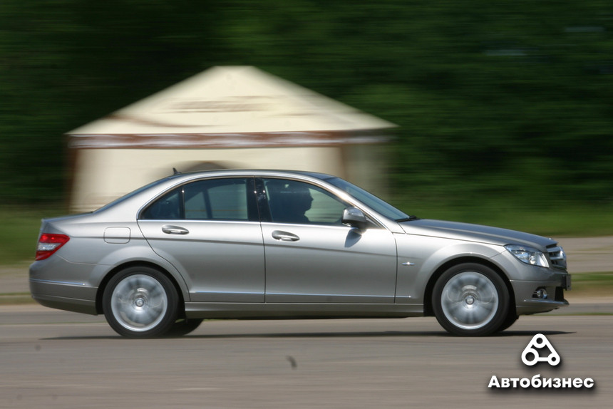 Надежен, за исключением некоторых важных узлов. Что надо знать о покупке Mercedes  W204