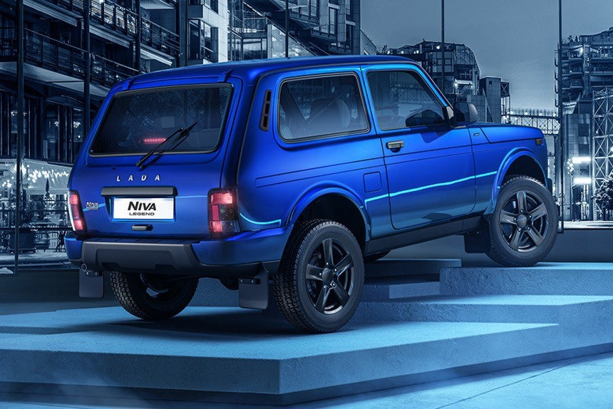 Новый импортер LADA везет в Беларусь специальную партию внедорожников NIVA Legend [BLACK]. Узнали цену