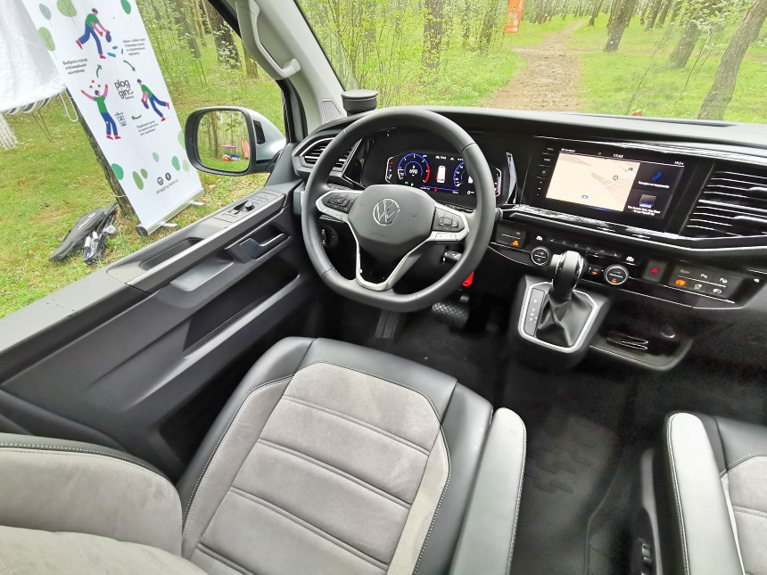Что такое плоггинг? Volkswagen Belarus дал старт большому плоггинг-туру по городам страны