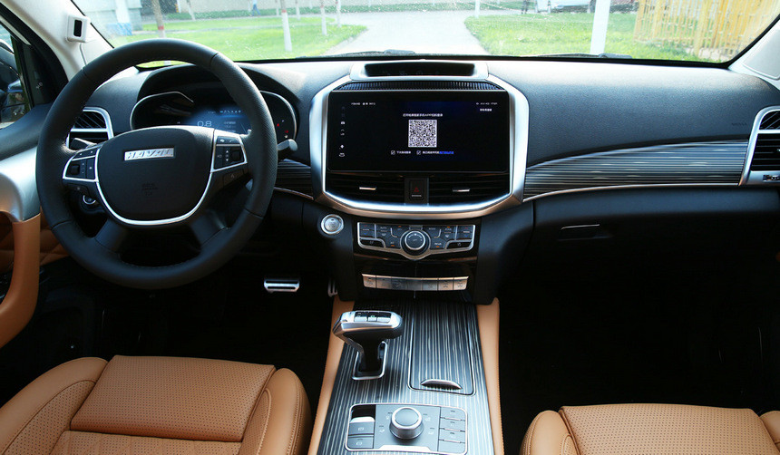 Geely Atlas с X-фейсом, новые 
