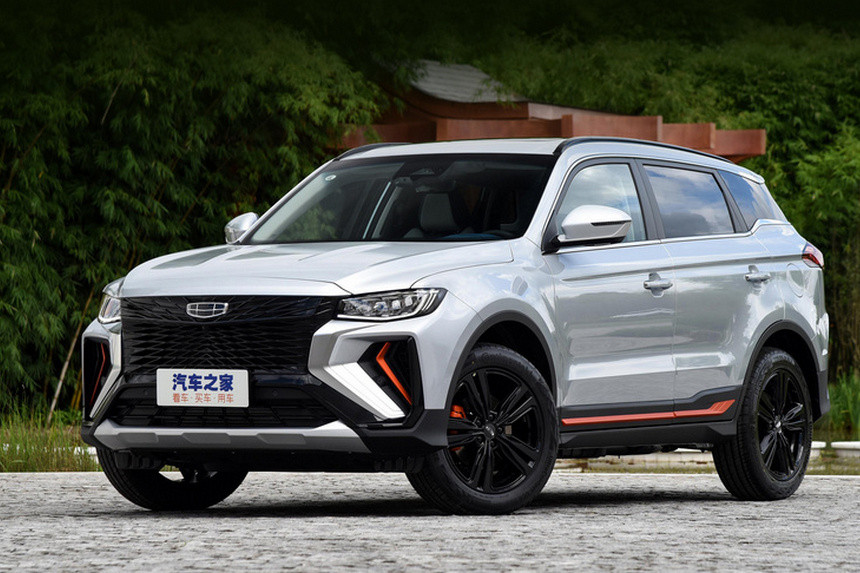 Geely Atlas с X-фейсом, новые 