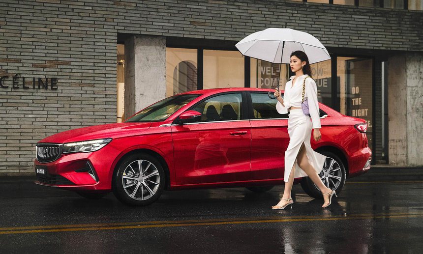 Geely Atlas с X-фейсом, новые 