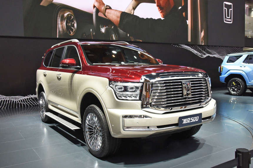 Geely Atlas с X-фейсом, новые 