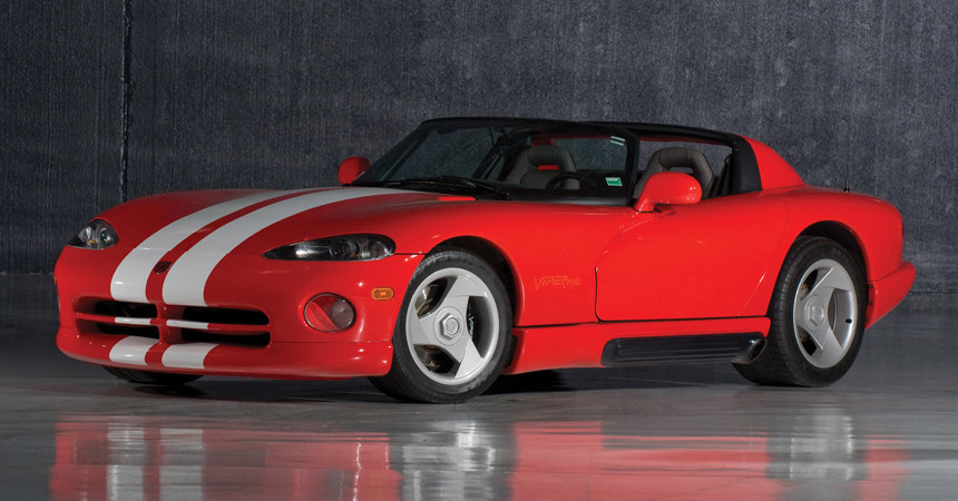 Минимум электроники, максимум опасности. 30 лет легендарному Dodge Viper