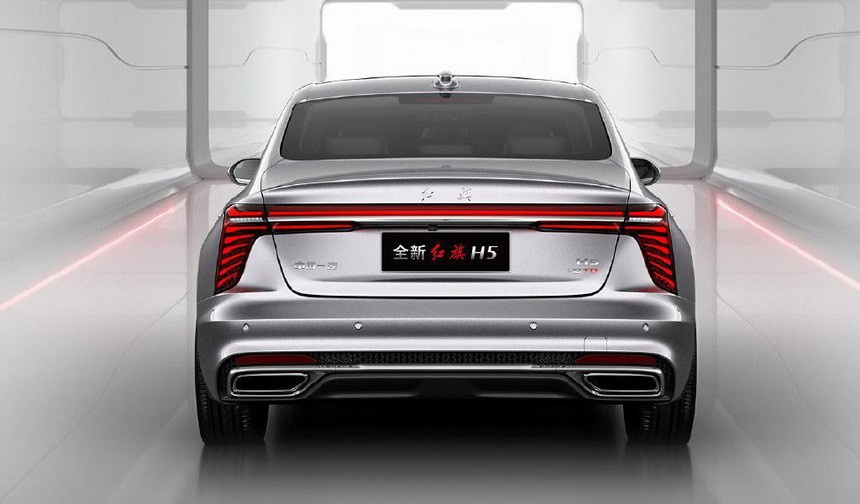 Китай на проводе. Какие модели Geely (и не только) дебютировали этой весной