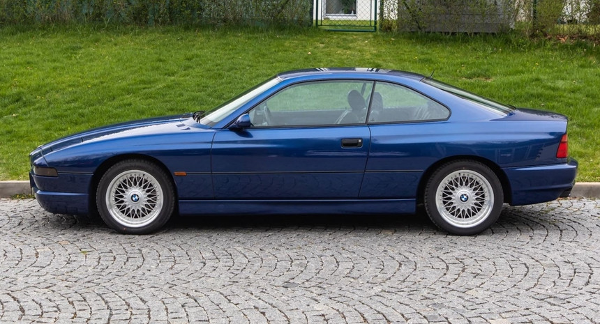 Редкое купе BMW 850Ci с интересной комплектацией выставлено на продажу