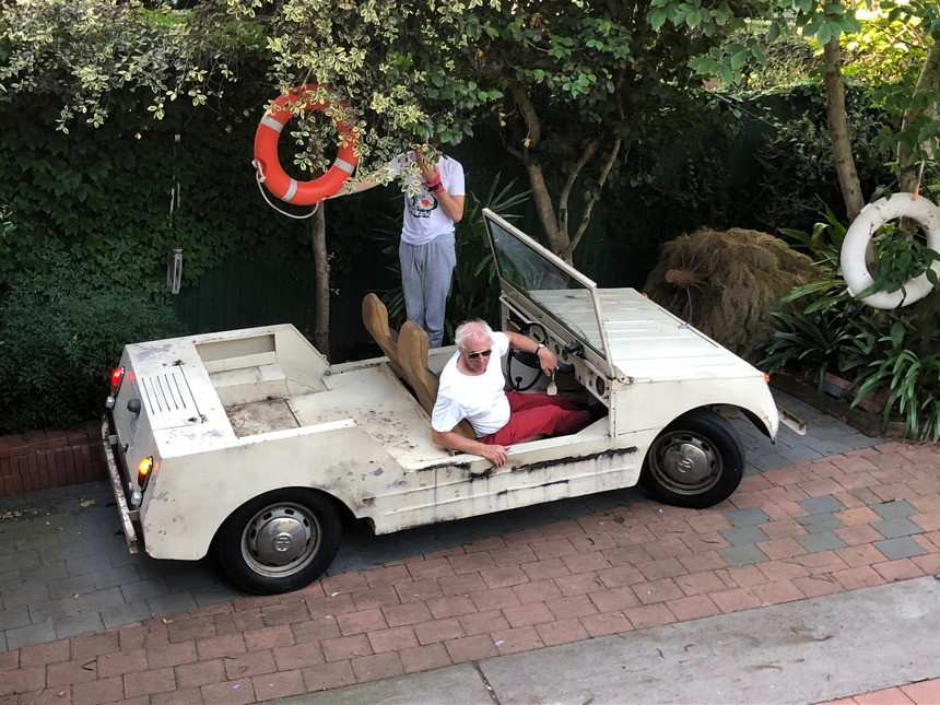 Слепили из того, что было. Редкий Volkswagen Country Buggy, который похож на самоделку