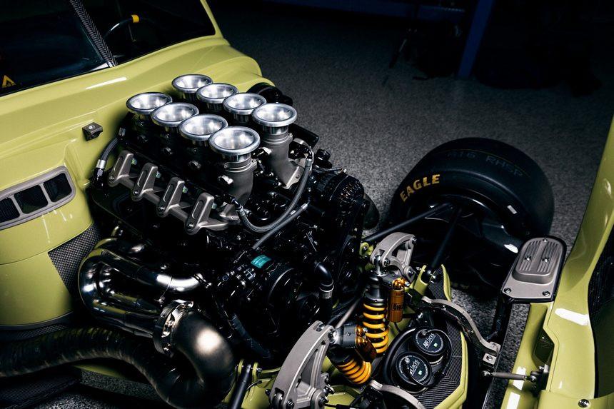 Тюнинг-шоу SEMA: Porsche с двигателем от Subaru, Wrangler с электромотором и не только