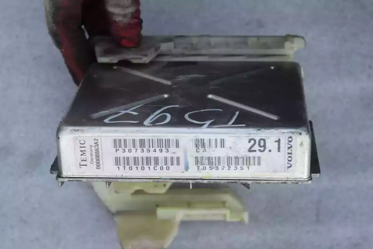 Блок управления АКПП к Volvo S60 2005