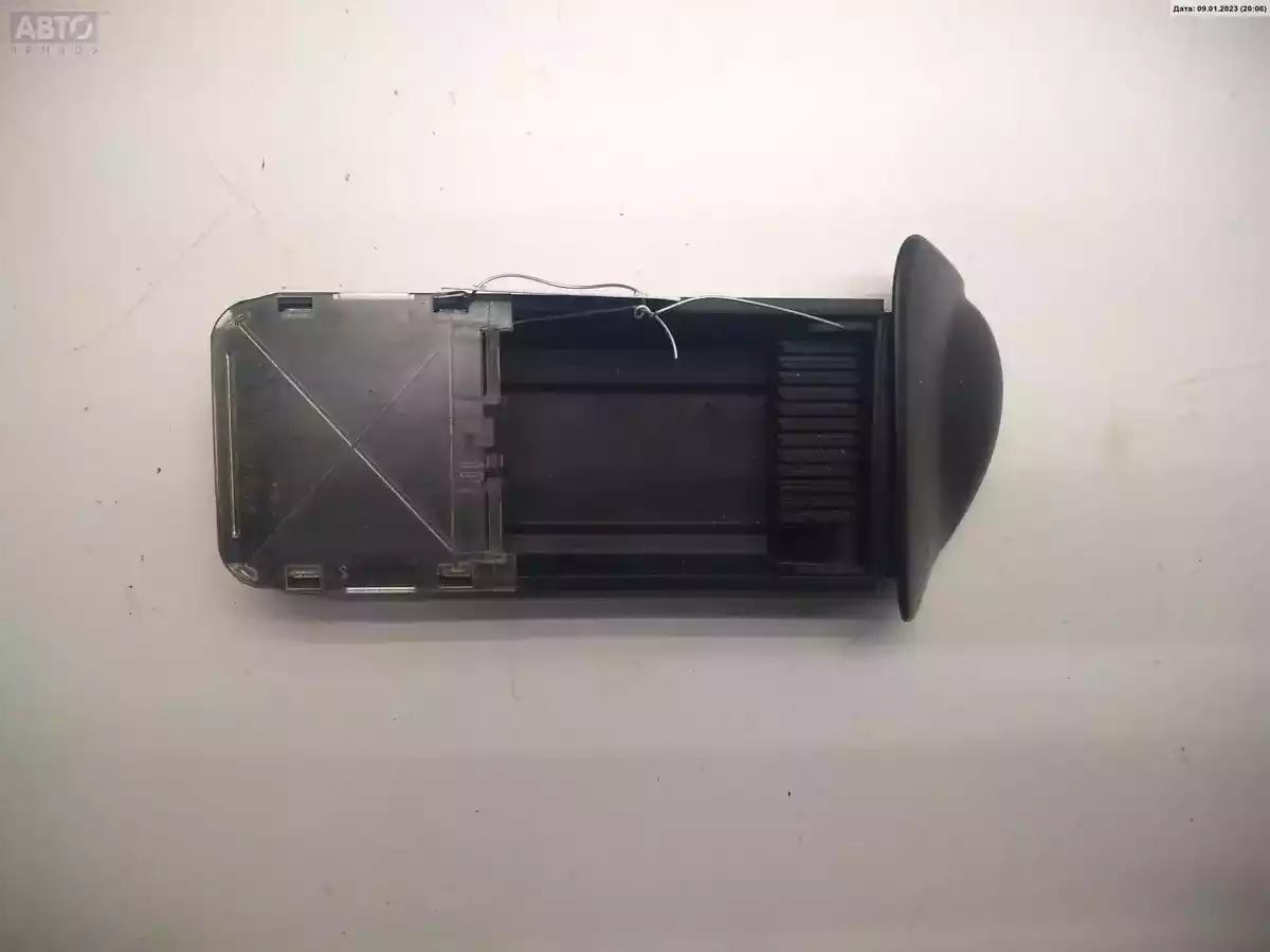 Пепельница к Ford Focus 2000