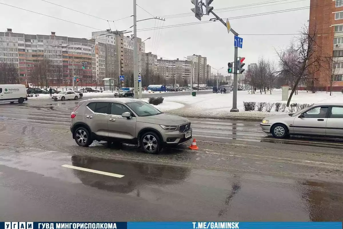 В Минске и Могилеве сбили пешеходов. Это попало на видео