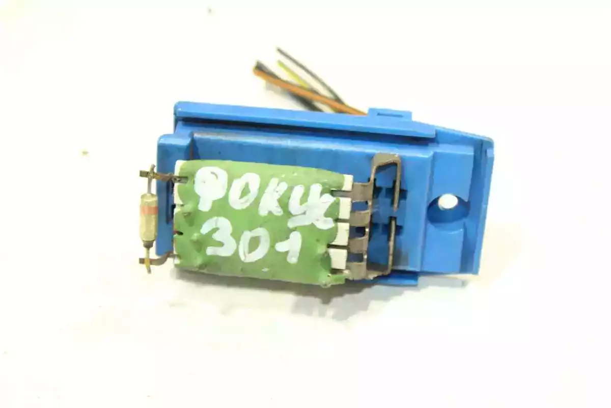 Сопротивление печки к Ford Focus 2003