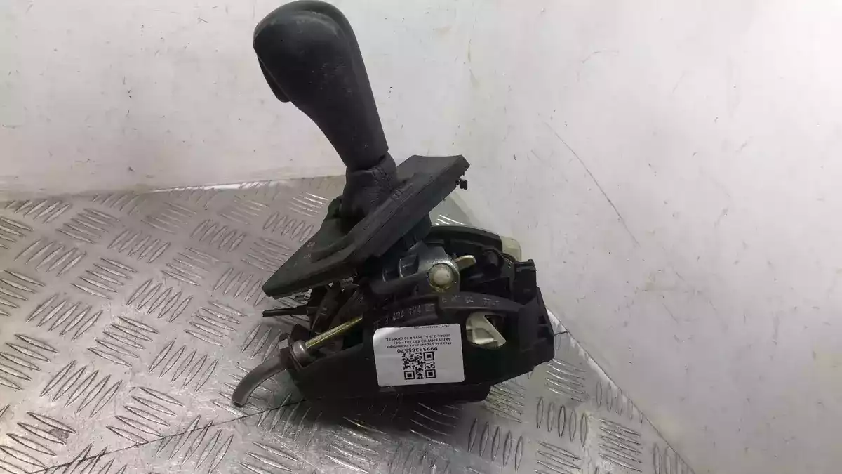 Помпа к BMW X3 2004