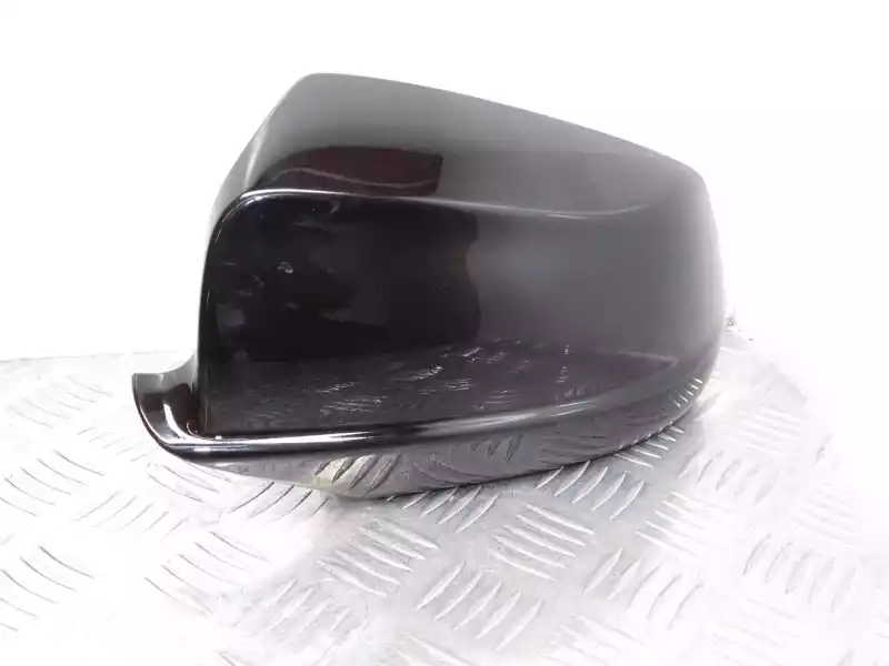 Накладка к BMW  2010