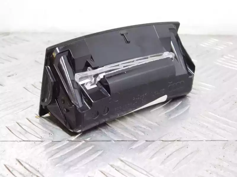 Пепельница к Audi A6 2008