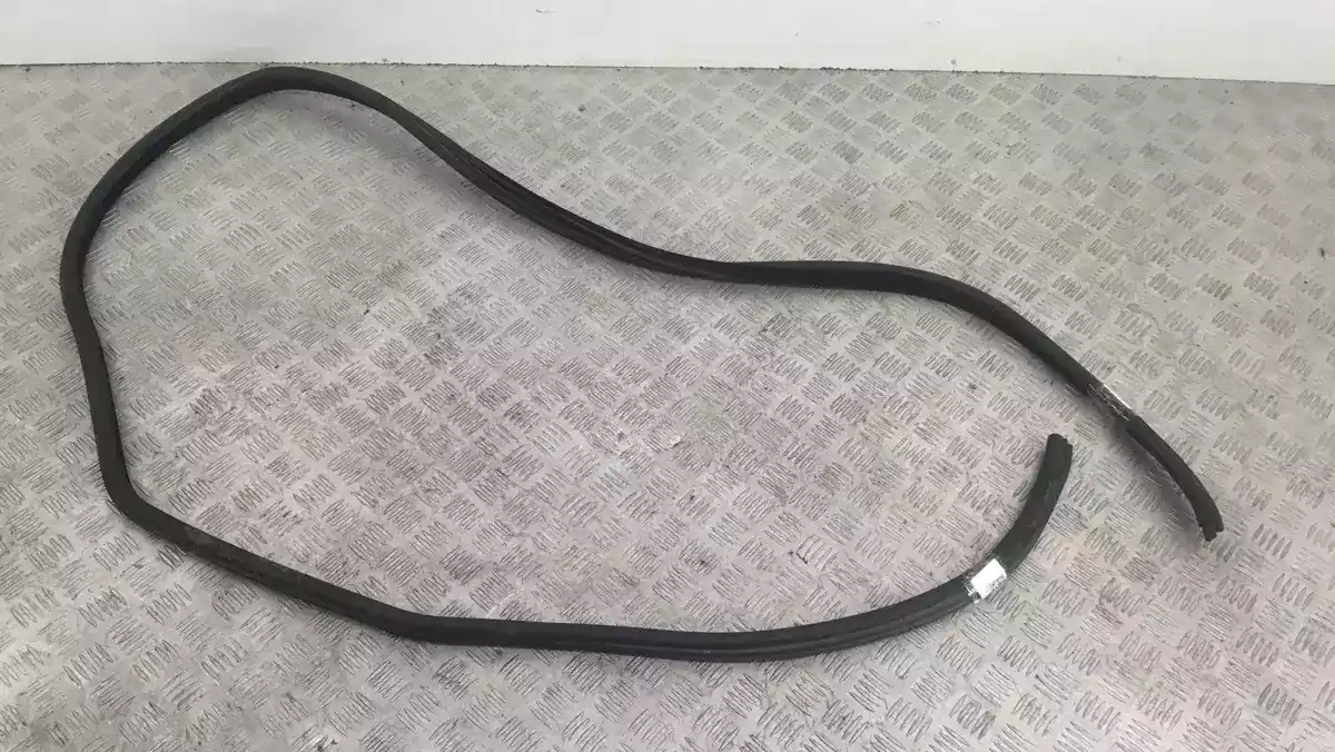 Уплотнитель к BMW  2006