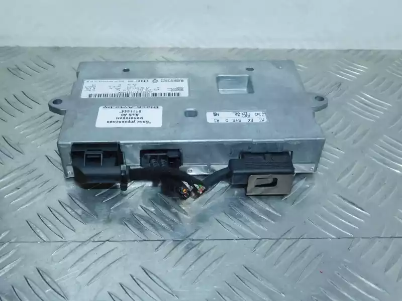 Блоки управления мультимедиа к Audi A6 2006