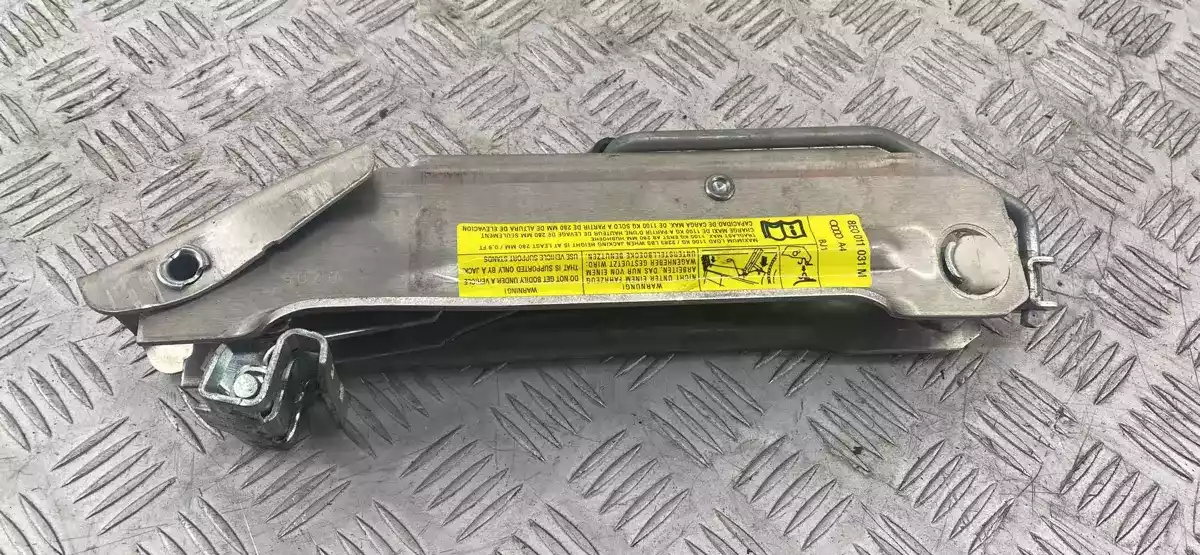 Домкрат к Audi A4 2006