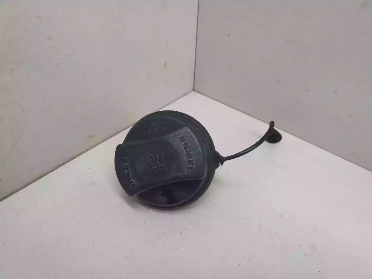 Пробка топливного бака к Opel Zafira 2005
