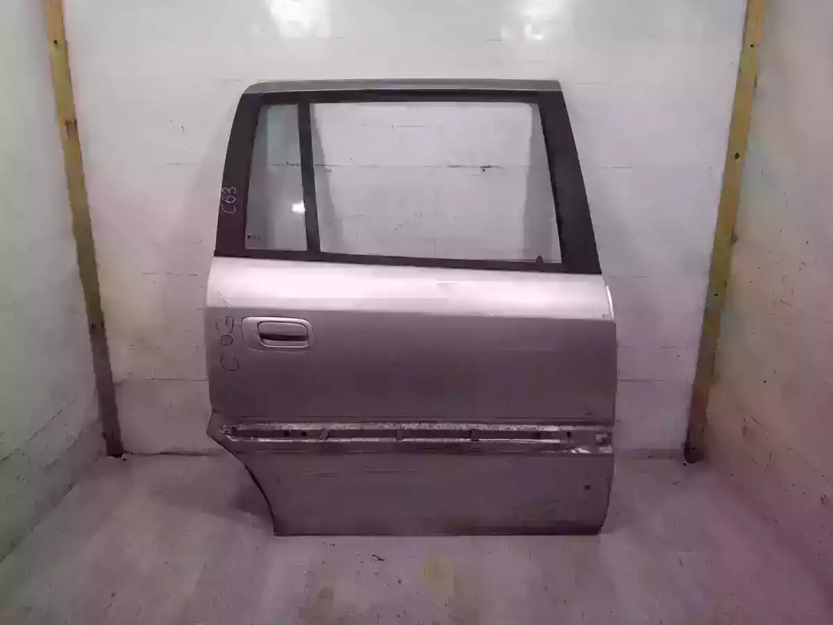 Уплотнитель к Opel Zafira 2005