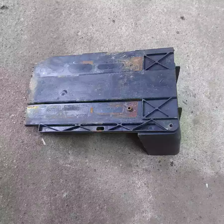 Полка аккумулятора к Renault Safrane 1998