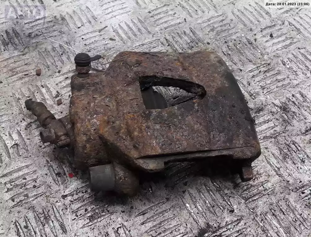 Суппорт к Volkswagen Bora 2002