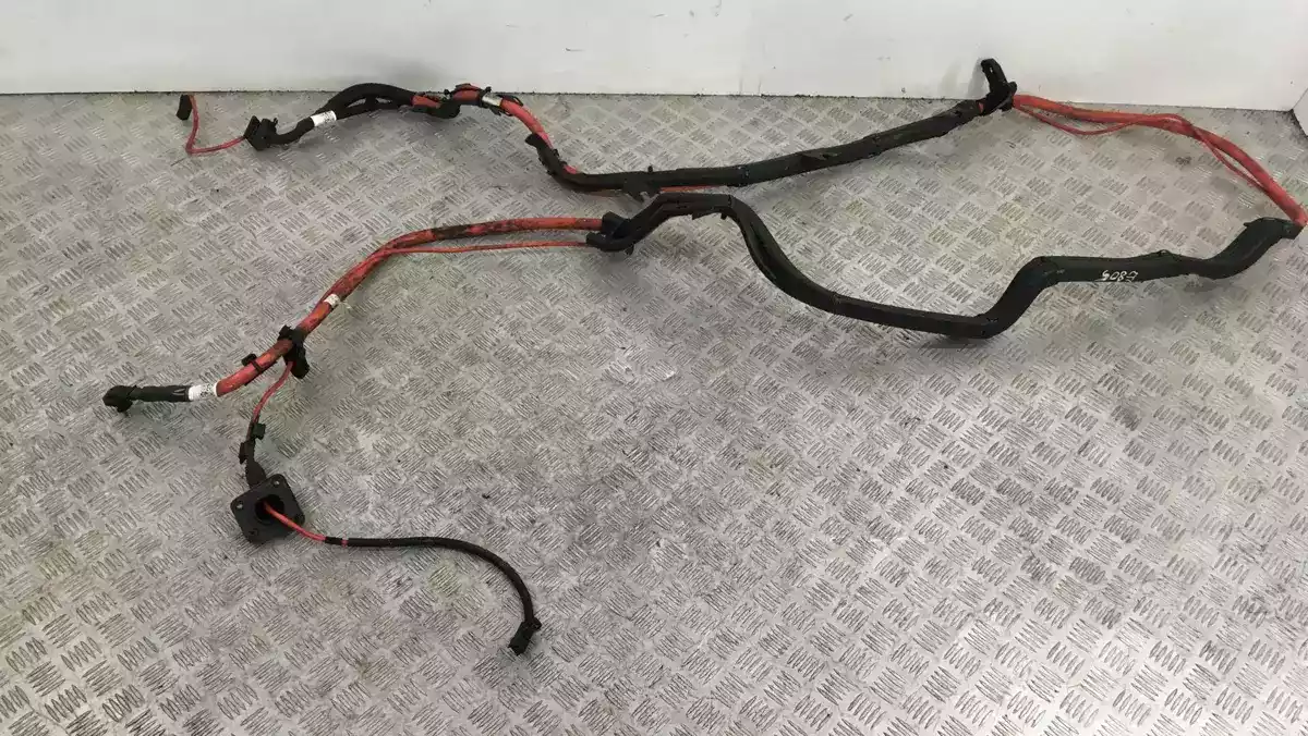 Провода аккумулятора к BMW X5 2012
