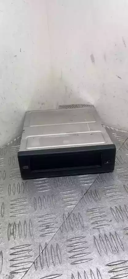 CD-чейнджер к BMW  2007