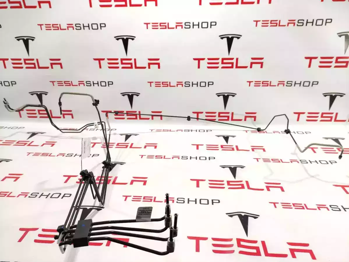 Шланг тормозной к Tesla Model S 2015