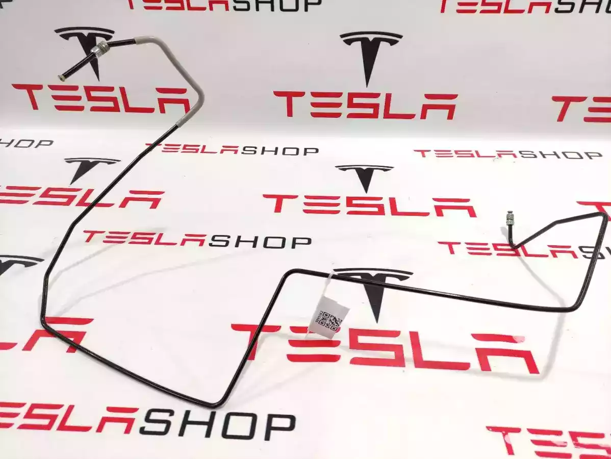 Шланг тормозной к Tesla Model S 2016