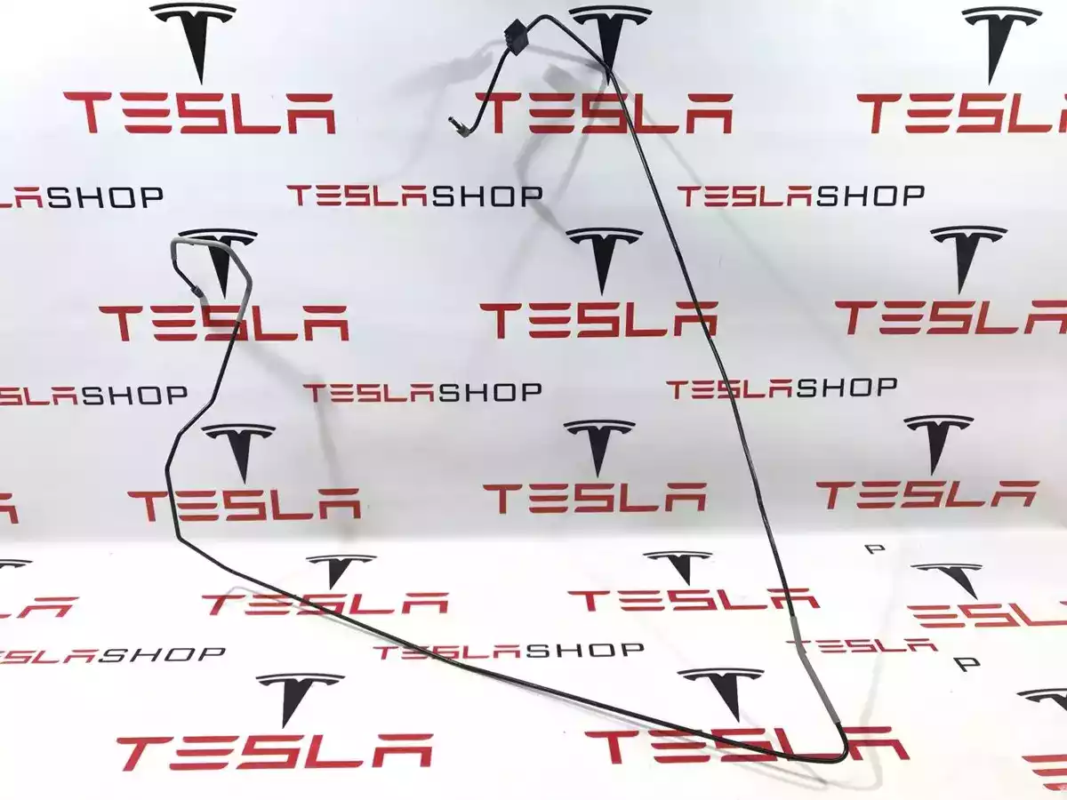 Шланг тормозной к Tesla Model S 2015