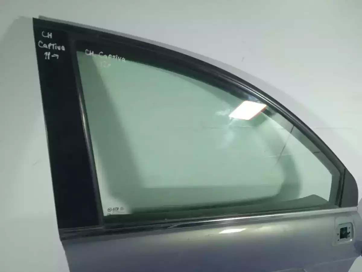 Стекло двери передней правой к Chevrolet Captiva 2012