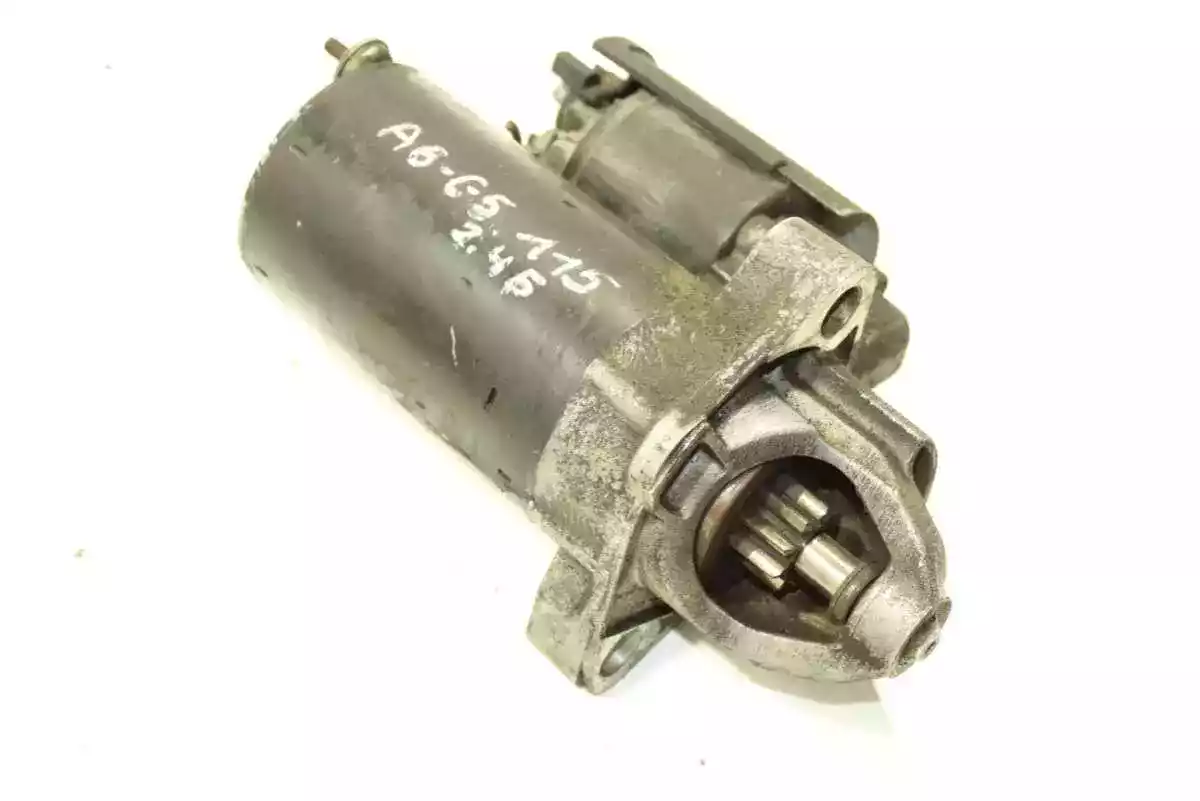 Стартер к Audi A6 1999